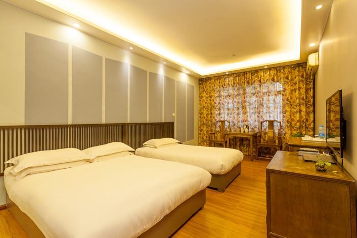 Starway Flower Hotel Chengdu Værelse billede