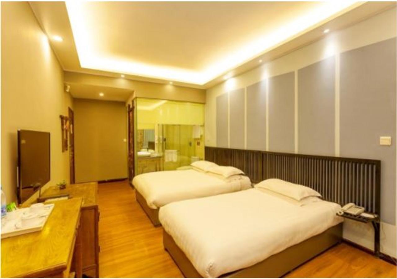 Starway Flower Hotel Chengdu Eksteriør billede